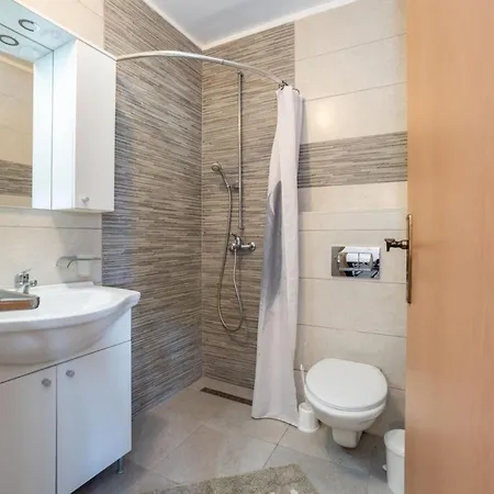 Robi & Kristina - One Bedroom With Sea View A4 * Benkovac