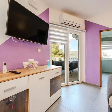 Robi & Kristina - One Bedroom With Sea View A4